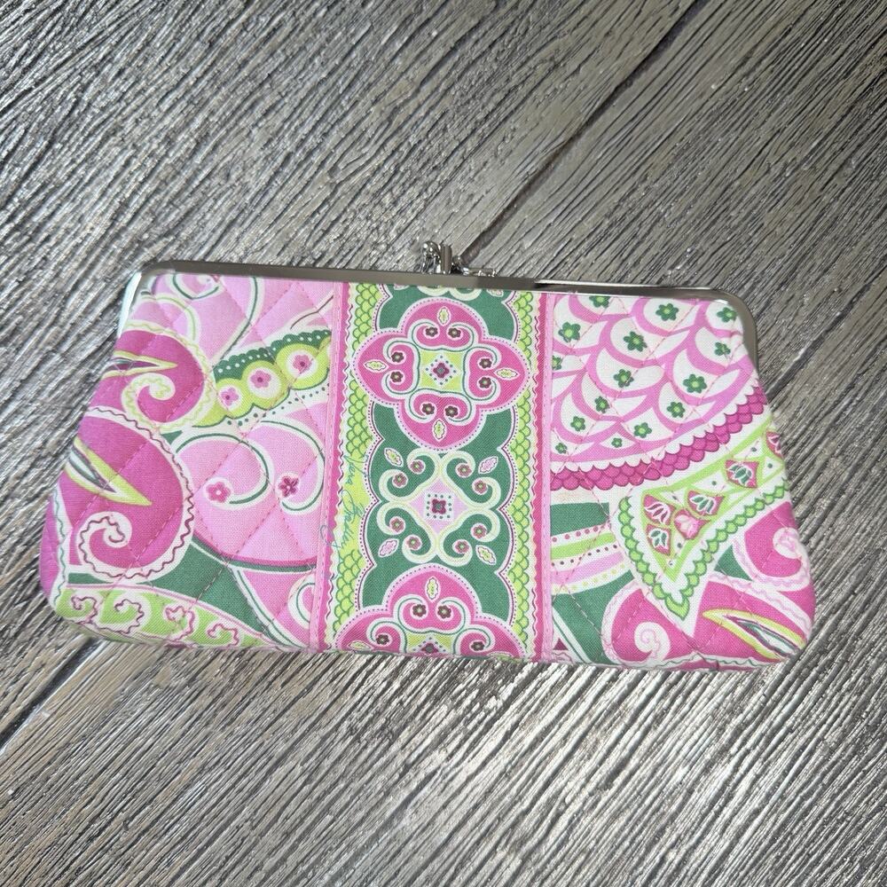 VERA BRADLEY Fabric Hugs-n-Kisses PINWHEEL PINK Kiss Lock Long Wallet